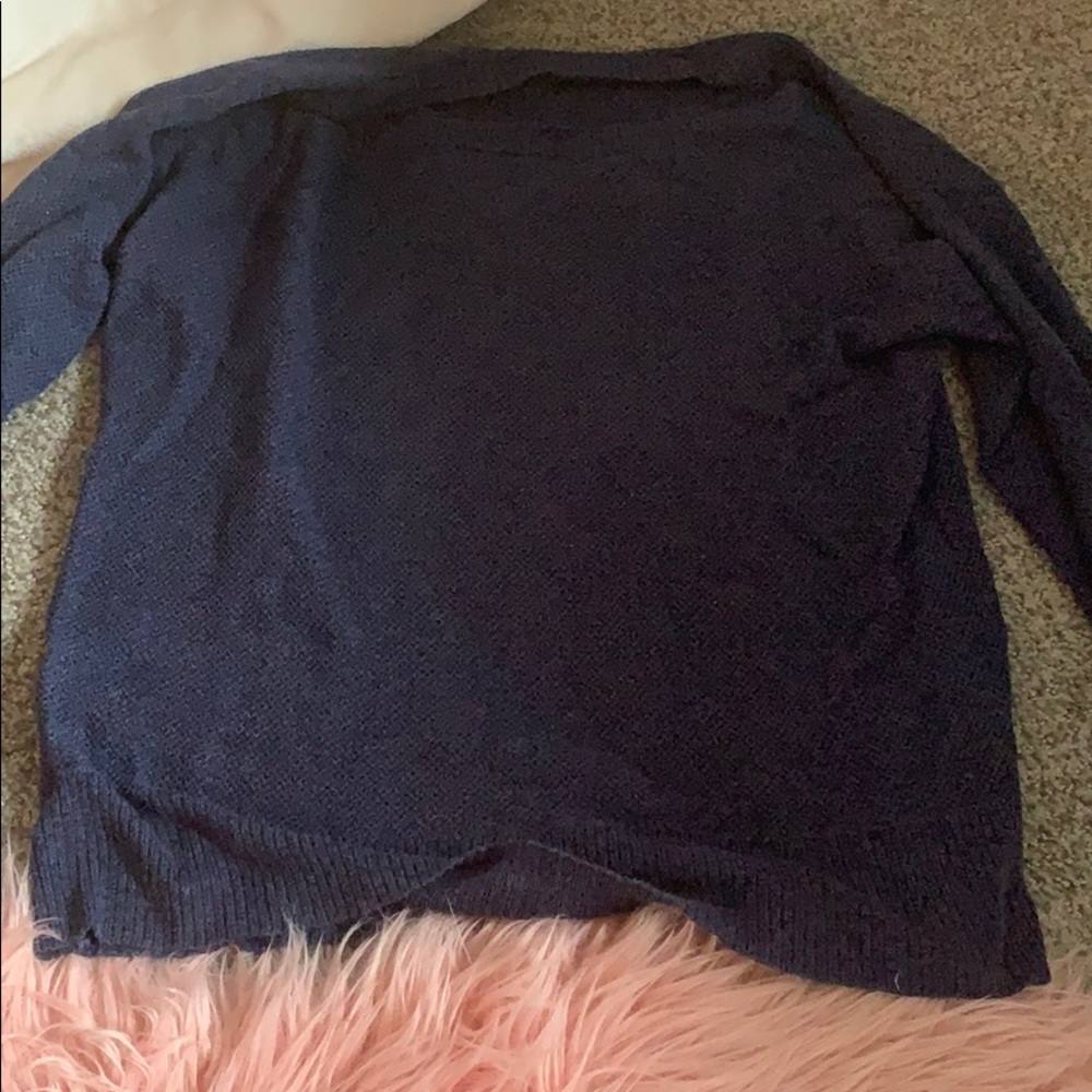 Two American eagle sweaters - Picture 2 of 3
